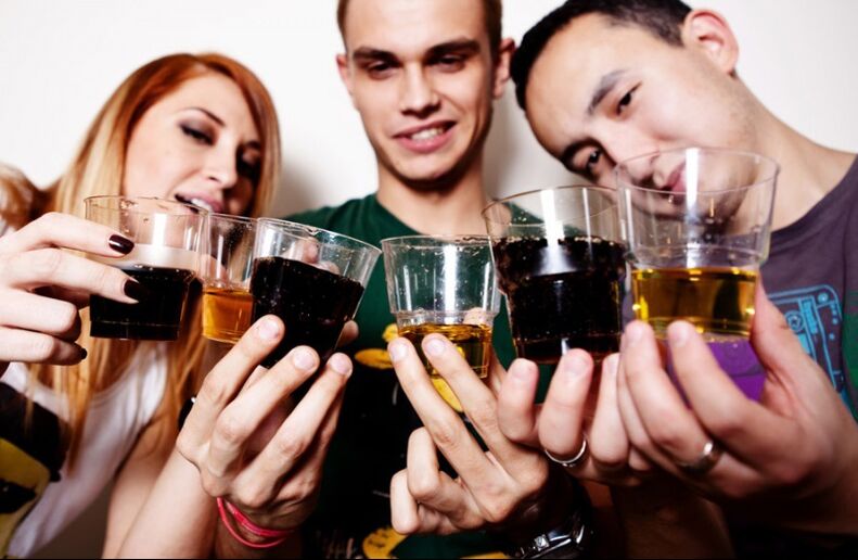 Nimic nu contribuie la dezvoltarea alcoolismului ca cultură a beției